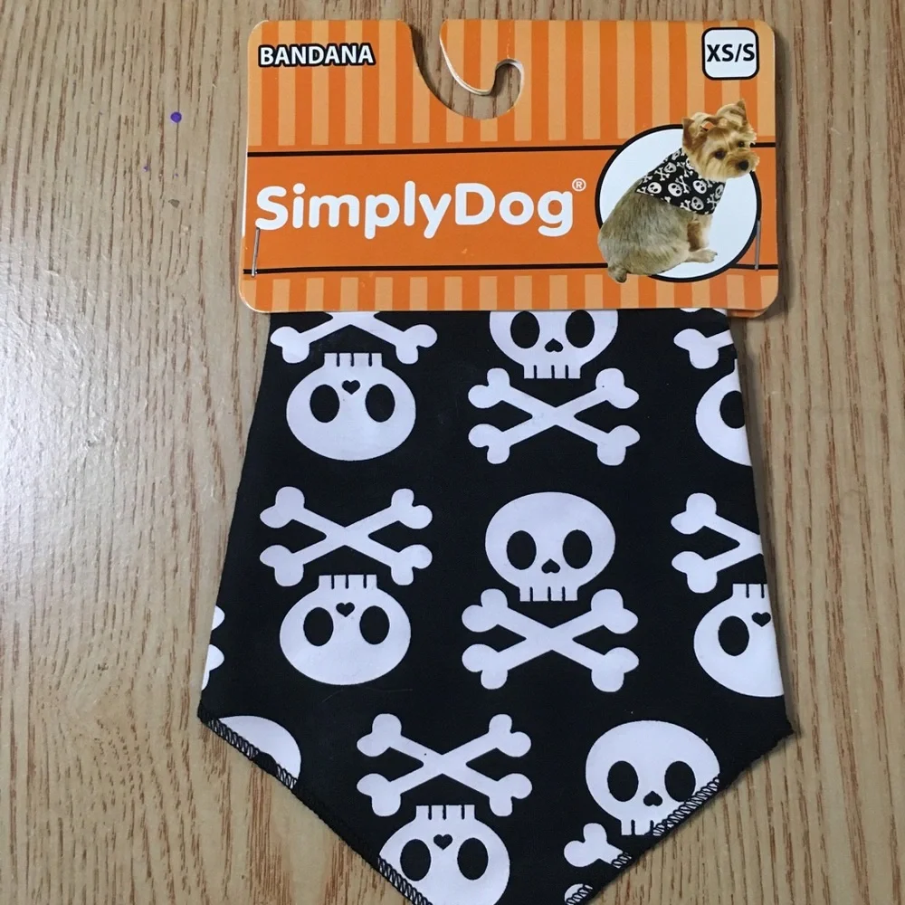 New Doggie 🐶 Skull 💀 Print Bandana Scarf Xs/Small Neck Size 13”-15”